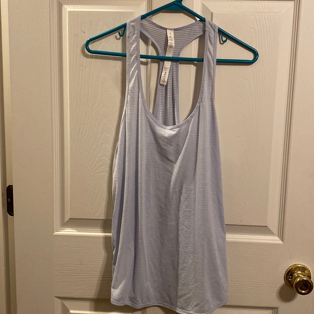 NWT lululemon 105 Singlet Tank (size 8)